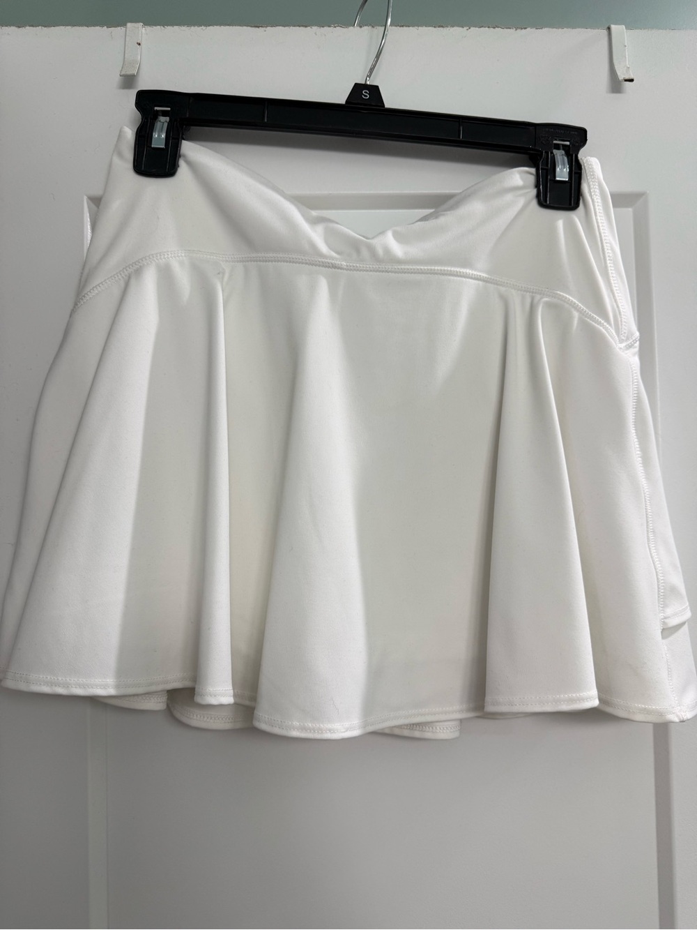 Old Navy White Circle Skater Mini Skort